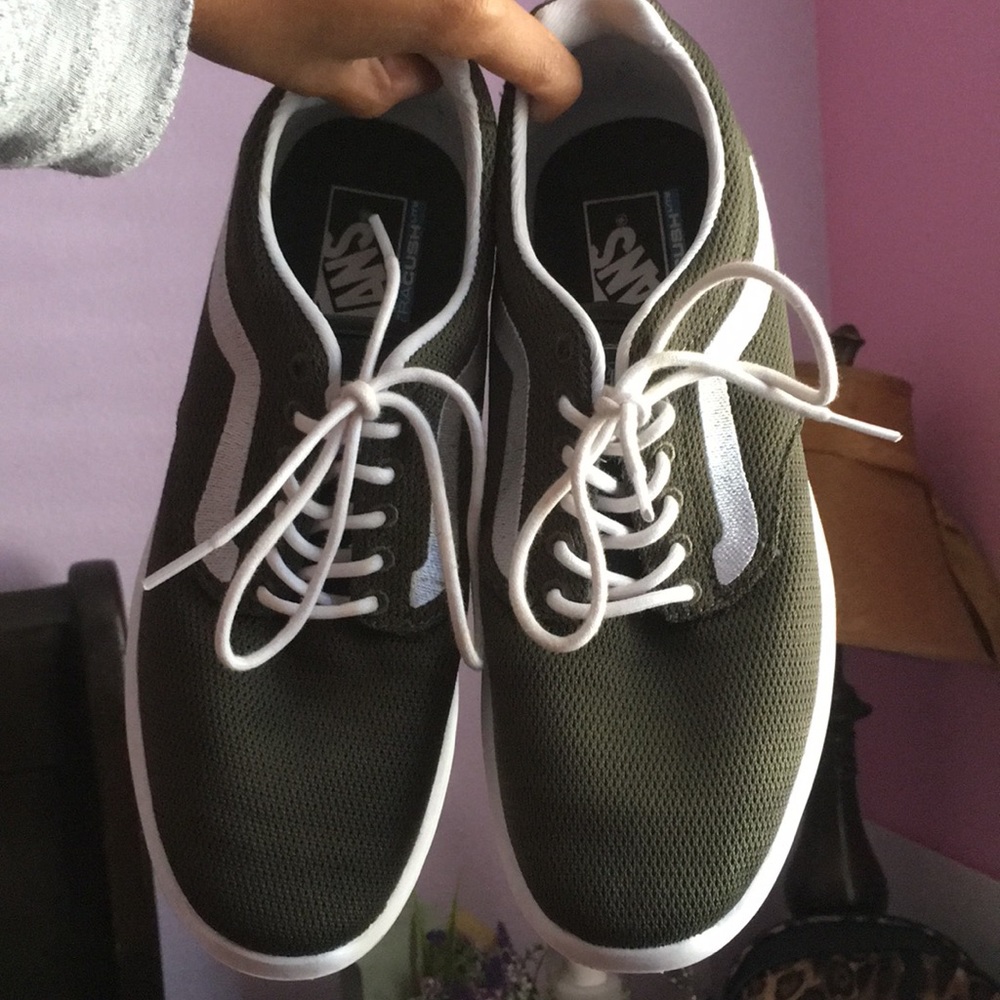 Vans ultracrush lite!!! Worn lightly